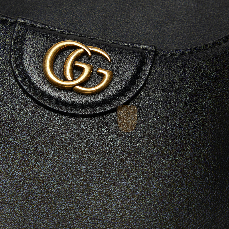 GUCCI DIANA MEDIUM SHOULDER BAG 746124 (30*23*6.5cm) GUCCI DIANA MEDIUM SHOULDER BAG 746124 (30*23*6.5cm)